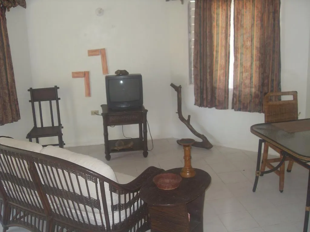 Villa The Crest Conference And Retreat Facility